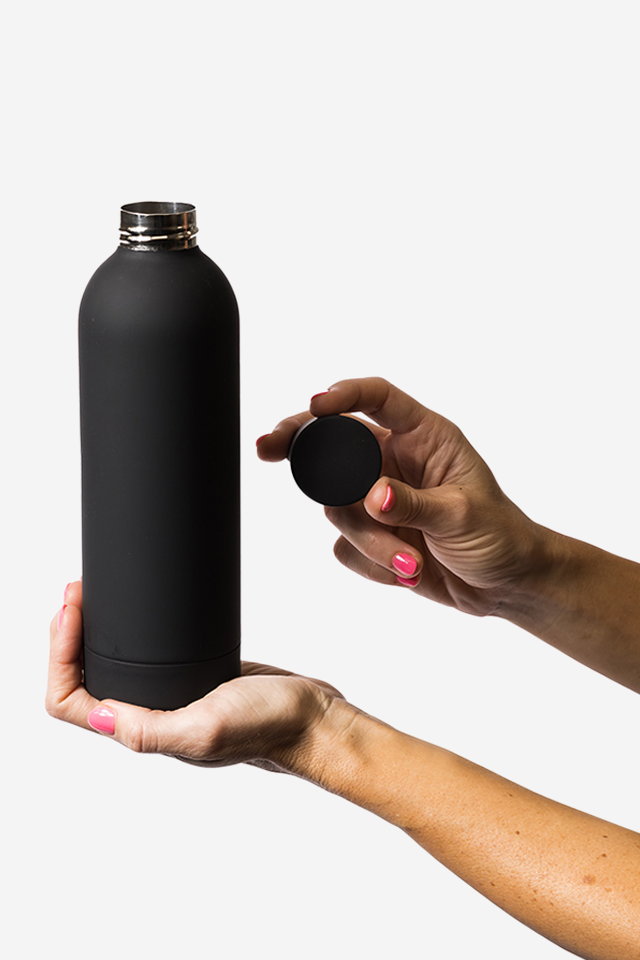 Calvyo BlackCore Bottle